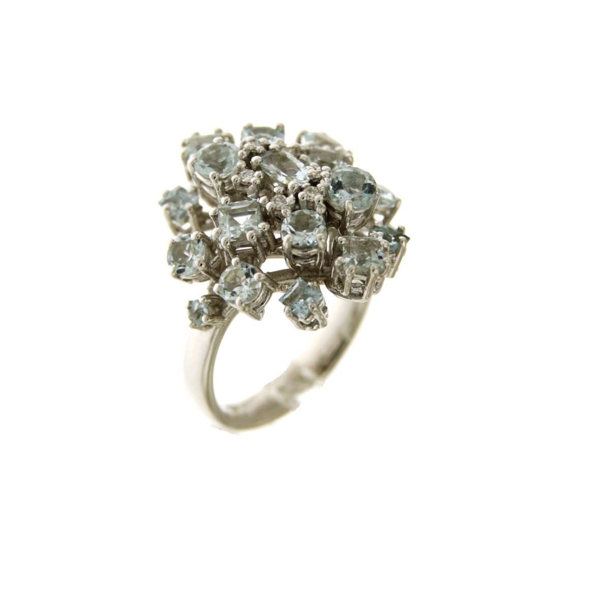 Large ring with aquamarine carats 2.91 diamonds ct 0.08 g-vs1