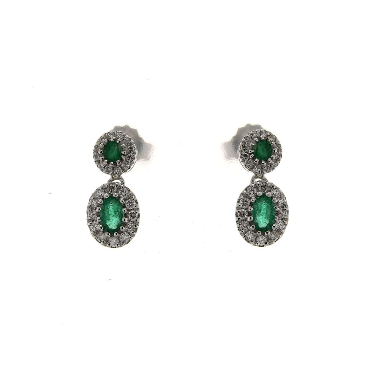 Earrings with emeralds ct 1.07 and diamond outline ct 0.50 G-VS1