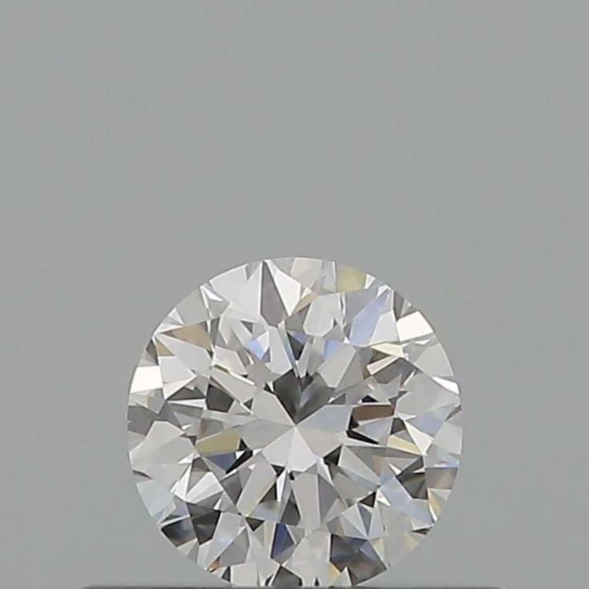 Certified Diamond GIA Carats 0.4 Color E Clarity VS2  VG  EX  VG Fluorescence NON Brown No Green No Milky No EyeClean 100%