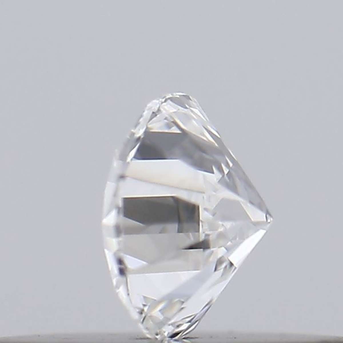 Certified Diamond GIA Carats 0.17 Color D Clarity VS1  EX  EX  EX Fluorescence NON Brown No Green No Milky No EyeClean 100%