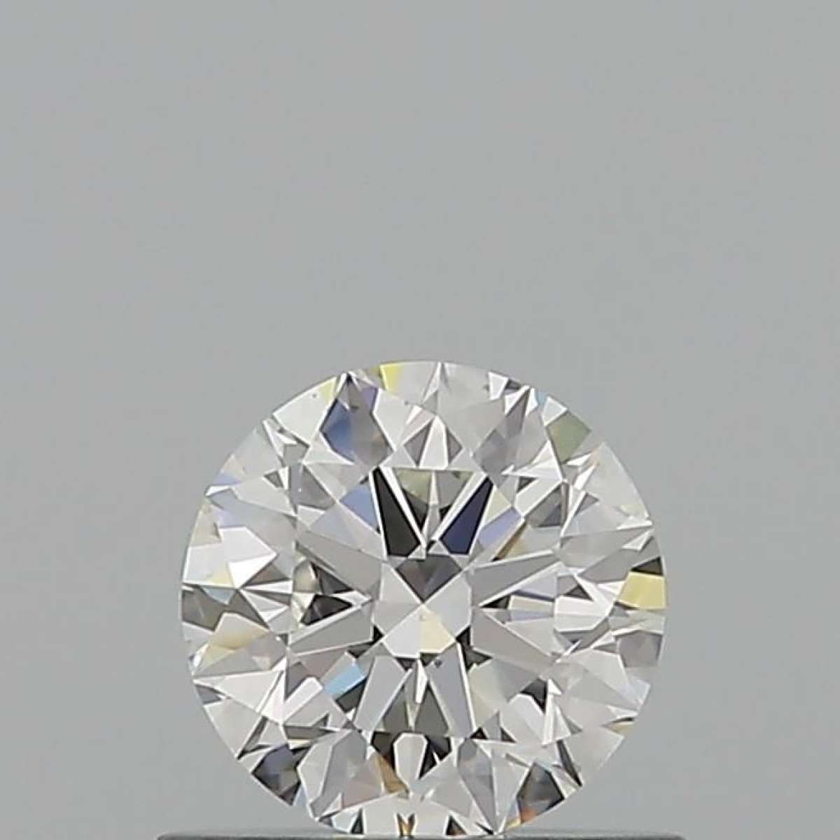 Certified Diamond GIA Carats 0.63 Color H Clarity VS2  EX  EX  EX Fluorescence NON Brown No Milky No EyeClean 100%