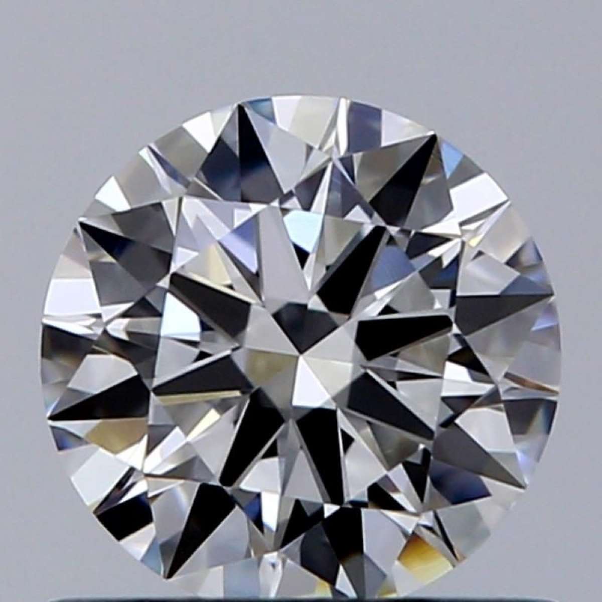 Certified Diamond GIA Carats 0.56 Color E Clarity VVS2  EX  EX  EX Fluorescence NON Brown No Green No Milky No EyeClean 100%