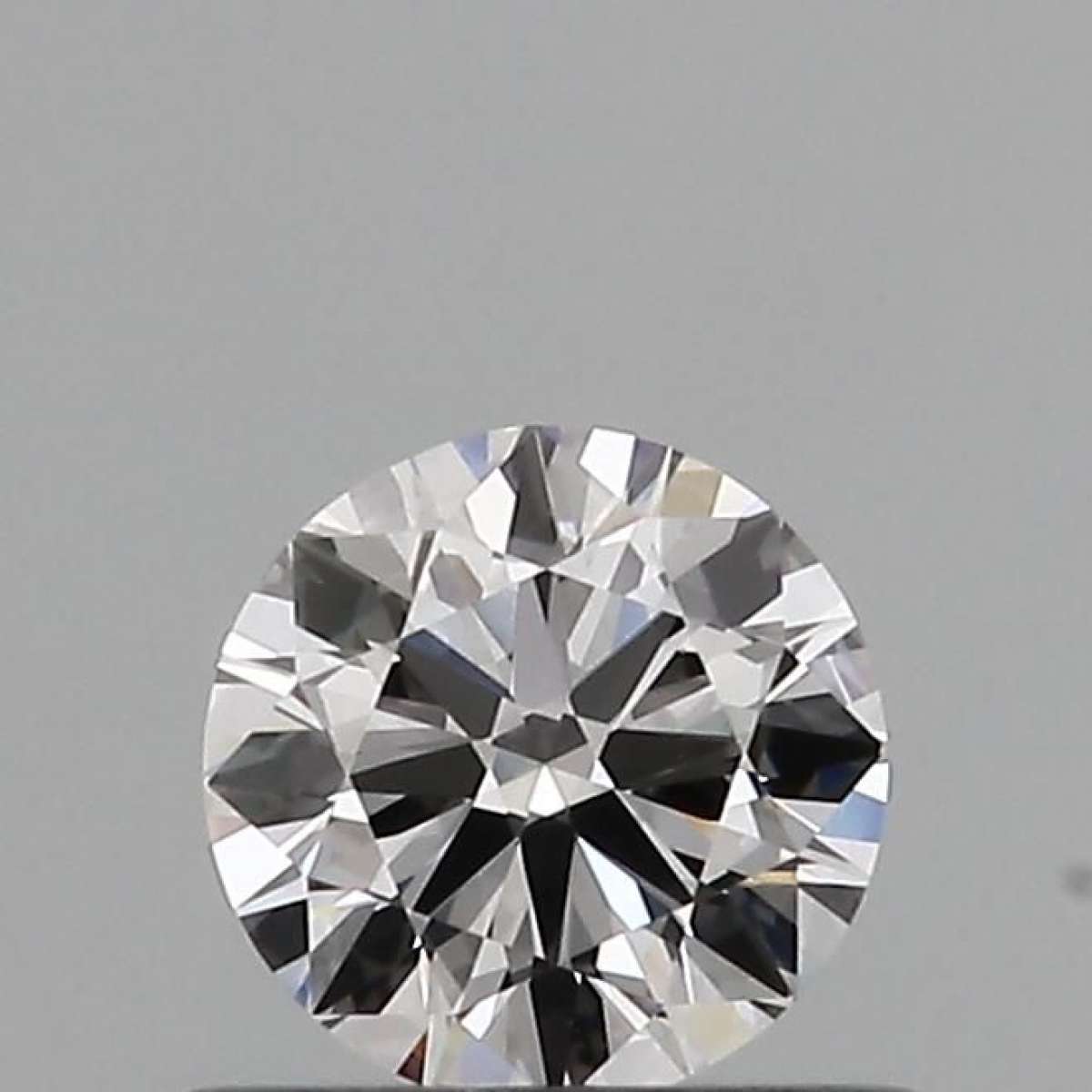 Certified Diamond GIA Carats 0.5 Color E Clarity VS1  VG  VG  VG Fluorescence FNT Brown No Green No Milky No EyeClean 100%