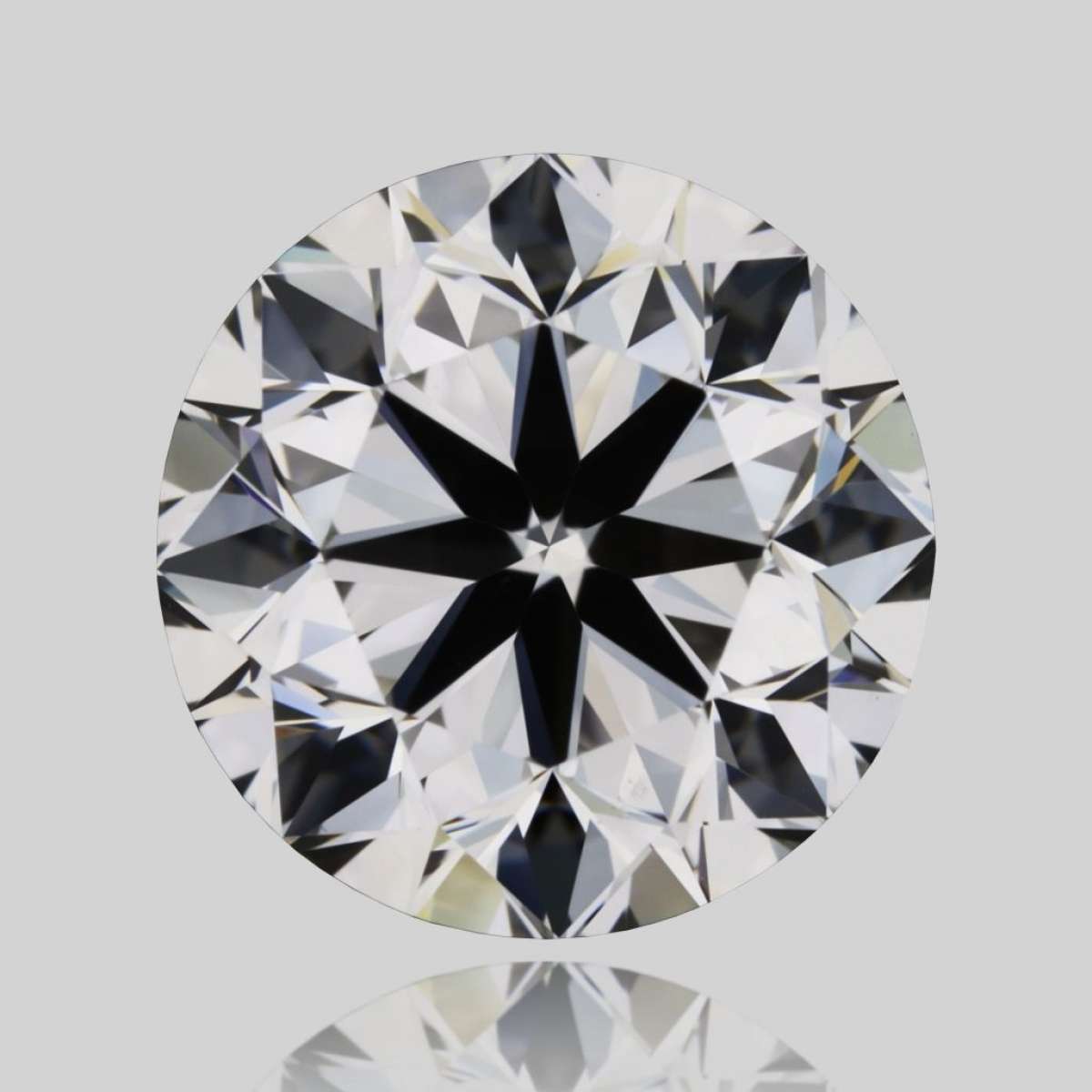 Certified Diamond GIA Carats 1.52 Color G Clarity VS2  VG  EX  VG Fluorescence NON Brown No Green No Milky No EyeClean 100%