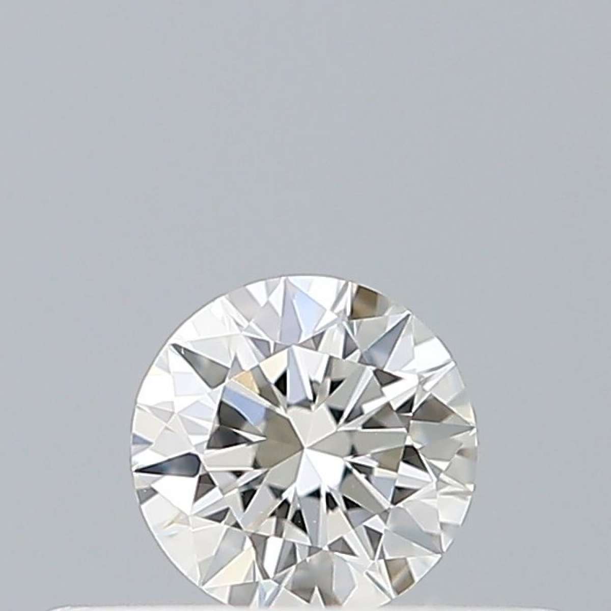 Certified Diamond GIA Carats 0.18 Color G Clarity VS1  VG  VG  VG Fluorescence NON Brown No Green No Milky No EyeClean 100%