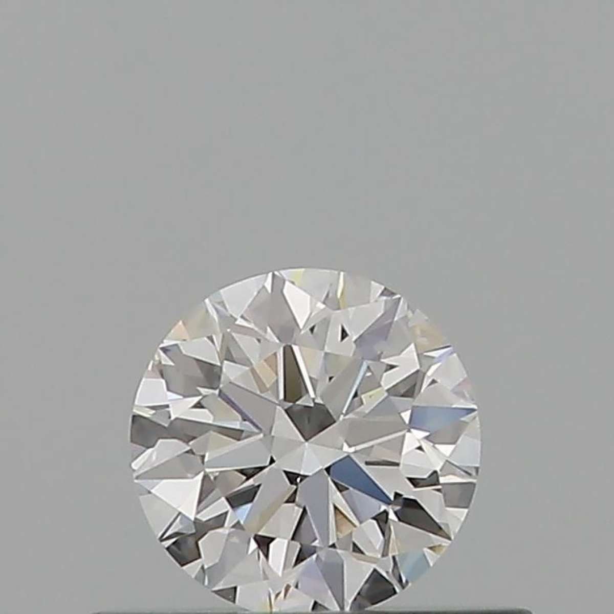 Certified Diamond GIA Carats 0.4 Color E Clarity VVS2  EX  VG  EX Fluorescence NON Brown No Green No Milky No EyeClean 100%