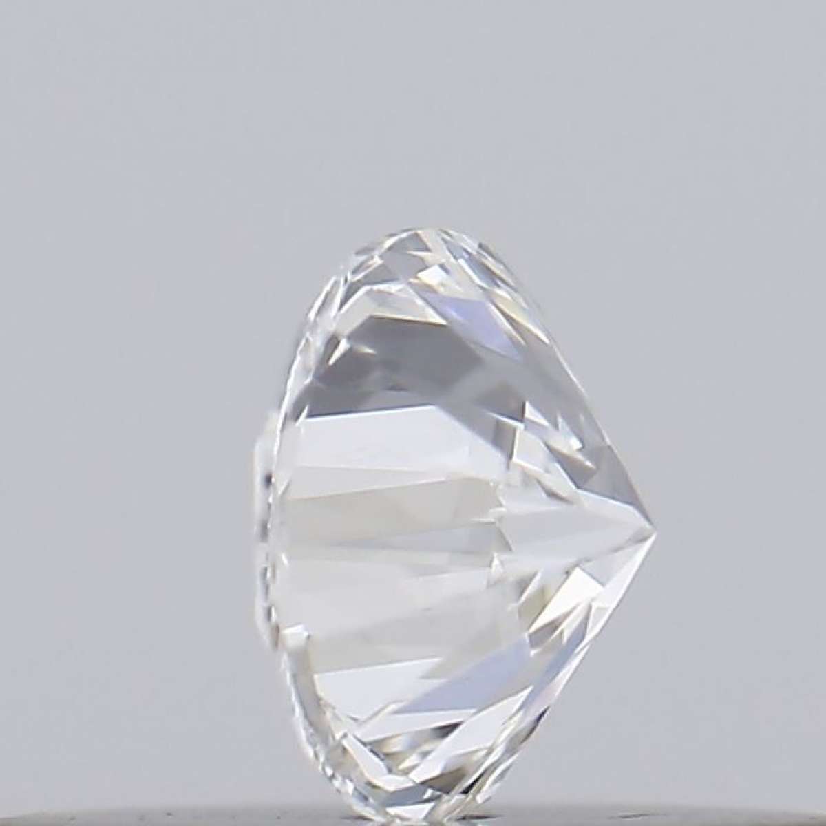 Certified Diamond GIA Carats 0.18 Color E Clarity SI1  EX  VG  EX Fluorescence NON Brown No Green No Milky No EyeClean 100%