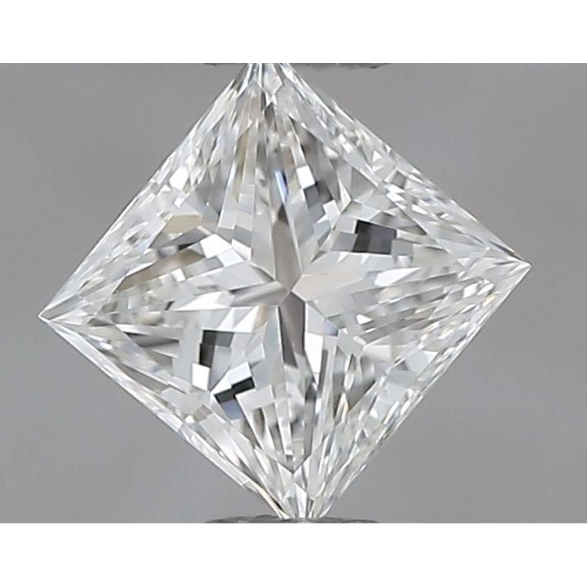 Certified Diamond GIA Carats 0.31 Color G Clarity VVS1  -  VG  VG Fluorescence FNT Brown No Green No Milky No EyeClean 100%