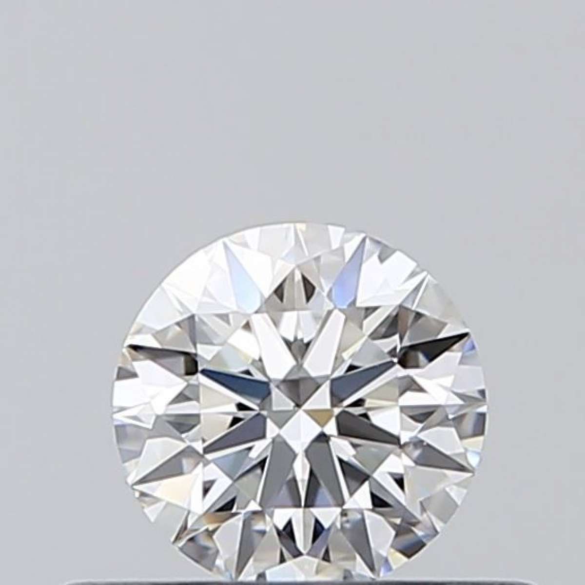 Certified Diamond GIA Carats 0.32 Color E Clarity VS1  EX  EX  EX Fluorescence NON Brown No Green No Milky No EyeClean 100%