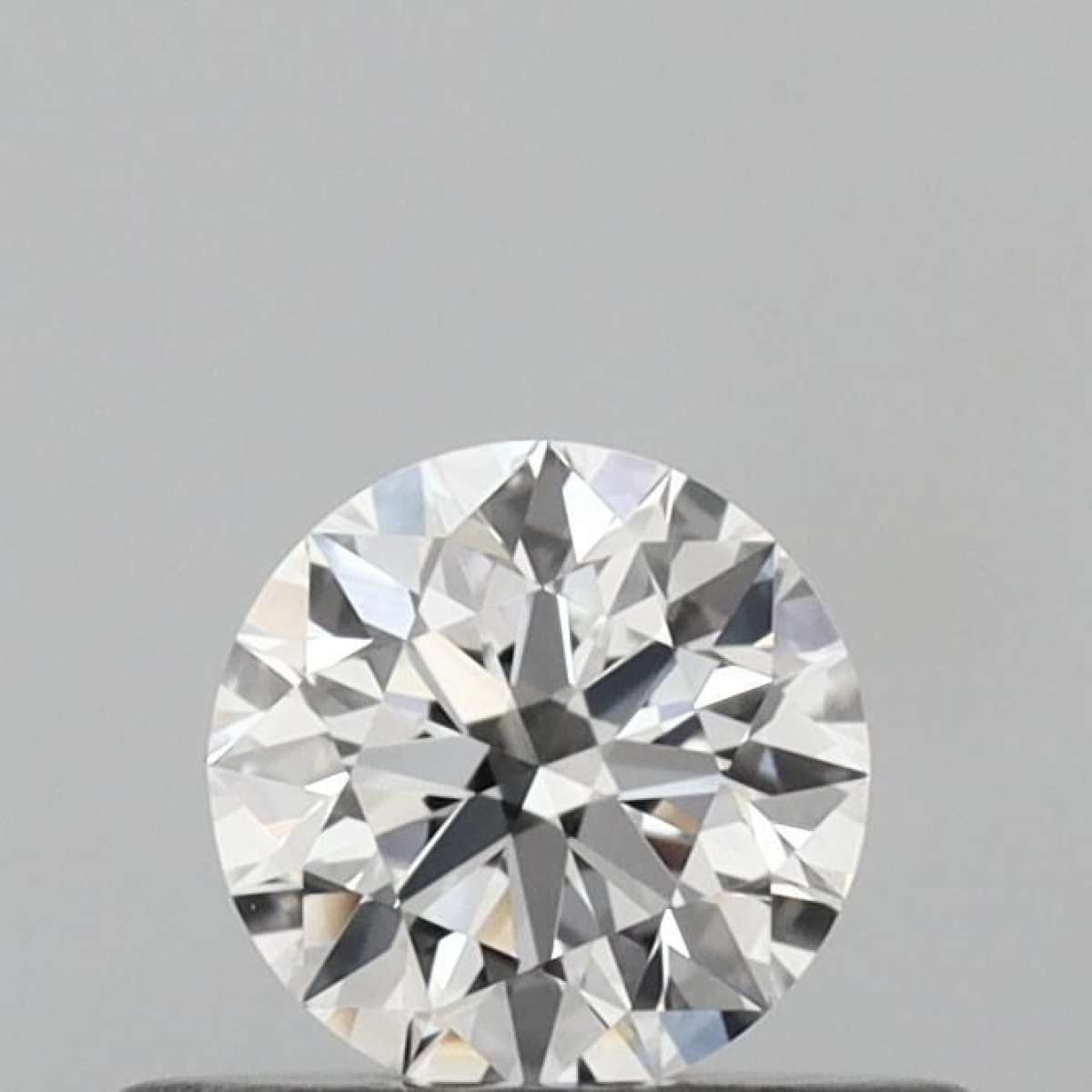 Certified Diamond GIA Carats 0.33 Color E Clarity VVS1  EX  EX  EX Fluorescence NON Brown No Green No Milky No EyeClean 100%