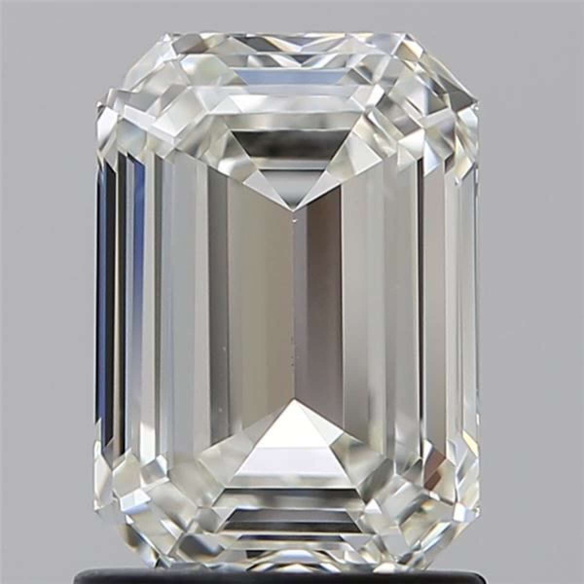 Certified Diamond IGI Carats 1.71 Color H Clarity VVS2  -  EX  EX Fluorescence NON Brown No Milky No EyeClean 100%