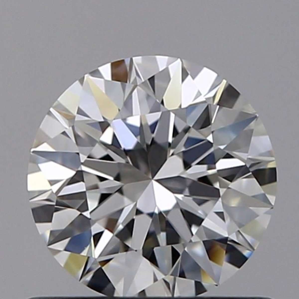 Certified Diamond GIA Carats 0.62 Color E Clarity VVS1  EX  EX  EX Fluorescence FNT Brown No Green No Milky No EyeClean 100%