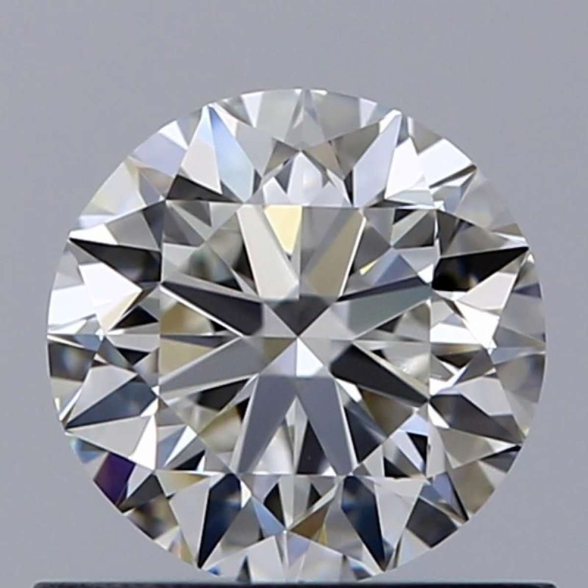 Certified Diamond GIA Carats 0.7 Color F Clarity VVS2  VG  EX  VG Fluorescence NON Brown No Green No Milky No EyeClean 100%