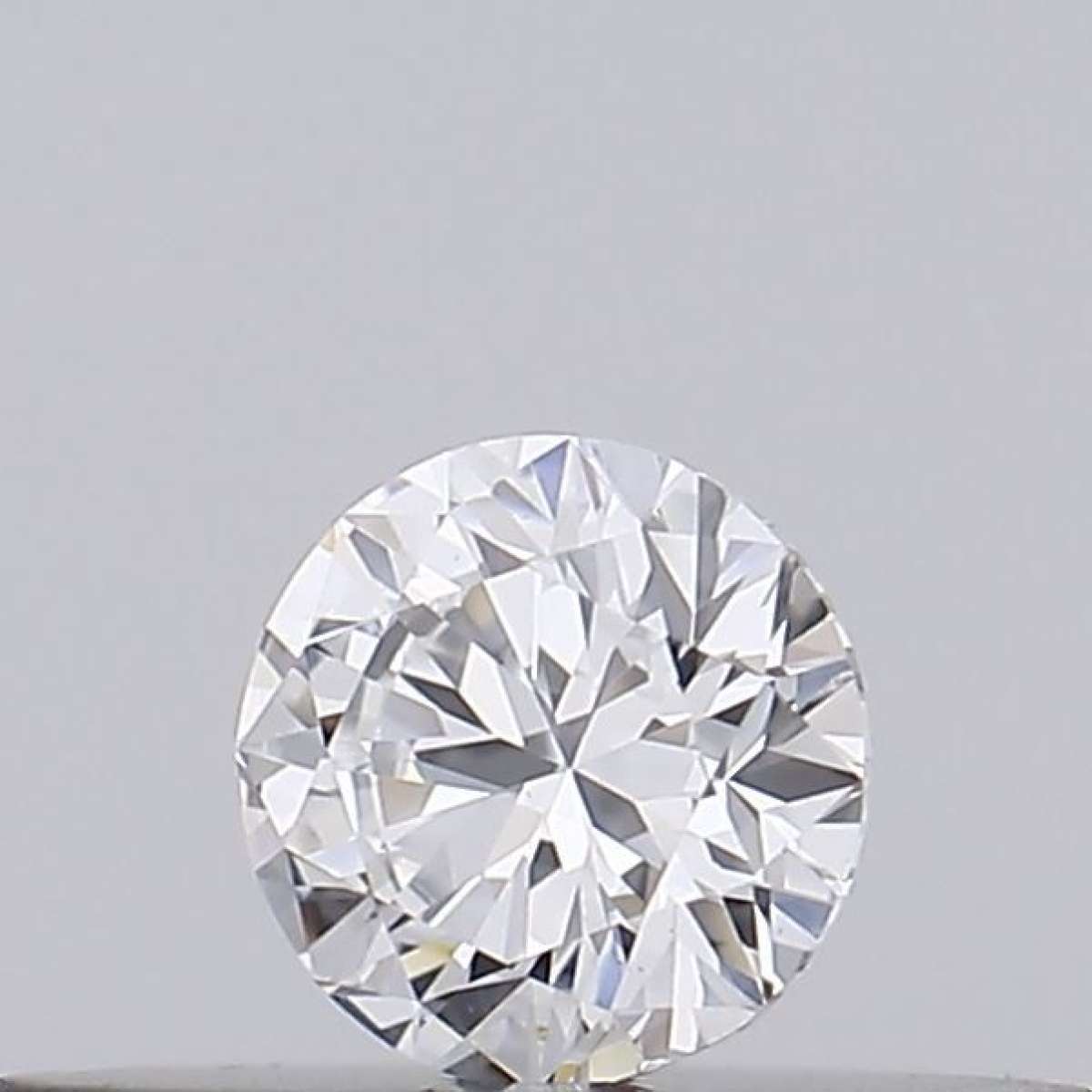 Certified Diamond GIA Carats 0.18 Color D Clarity VS2  VG  EX  VG Fluorescence NON Brown No Green No Milky No EyeClean 100%