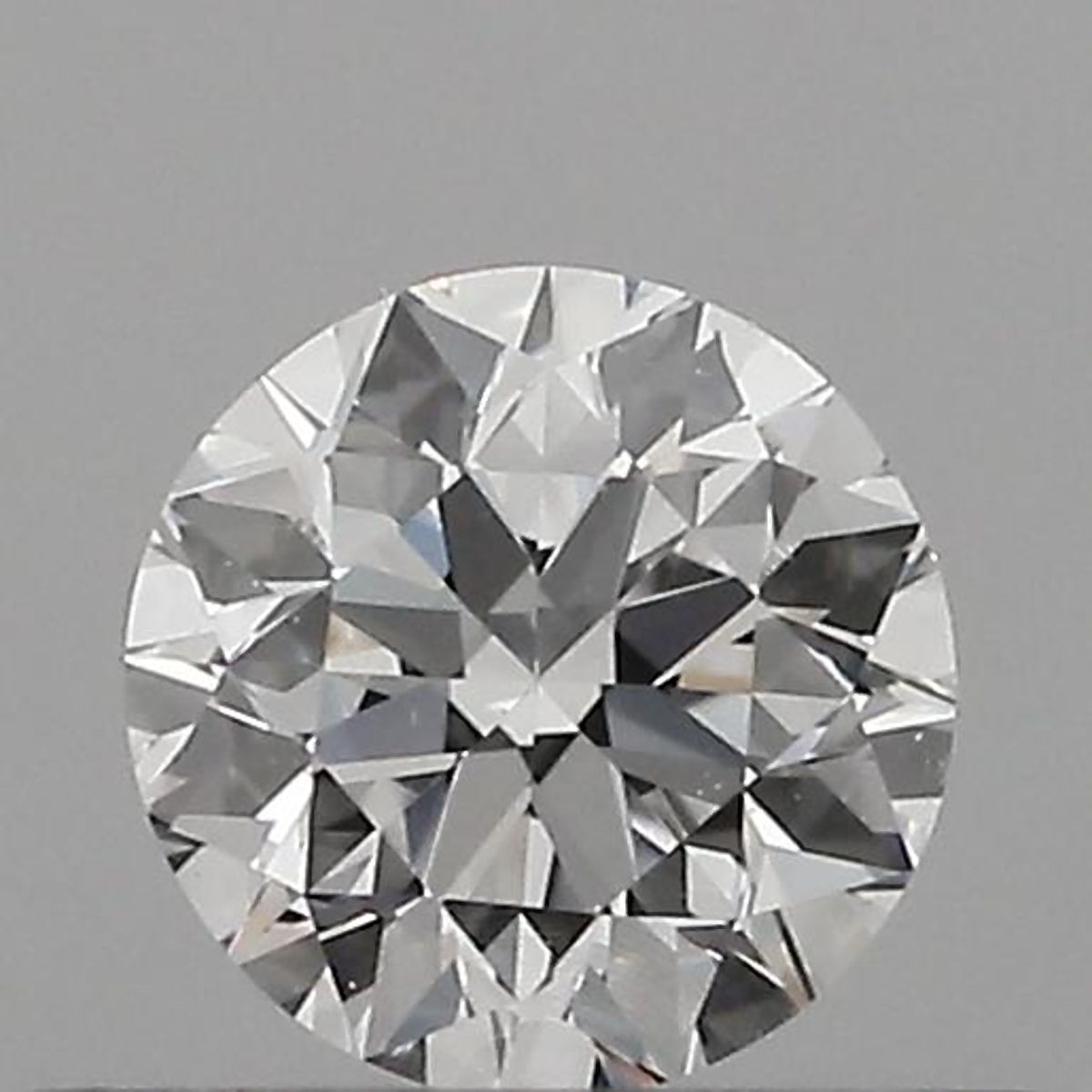 Certified Diamond GIA Carats 0.46 Color E Clarity VS2  VG  VG  VG Fluorescence NON Brown No Green No Milky No EyeClean 100%