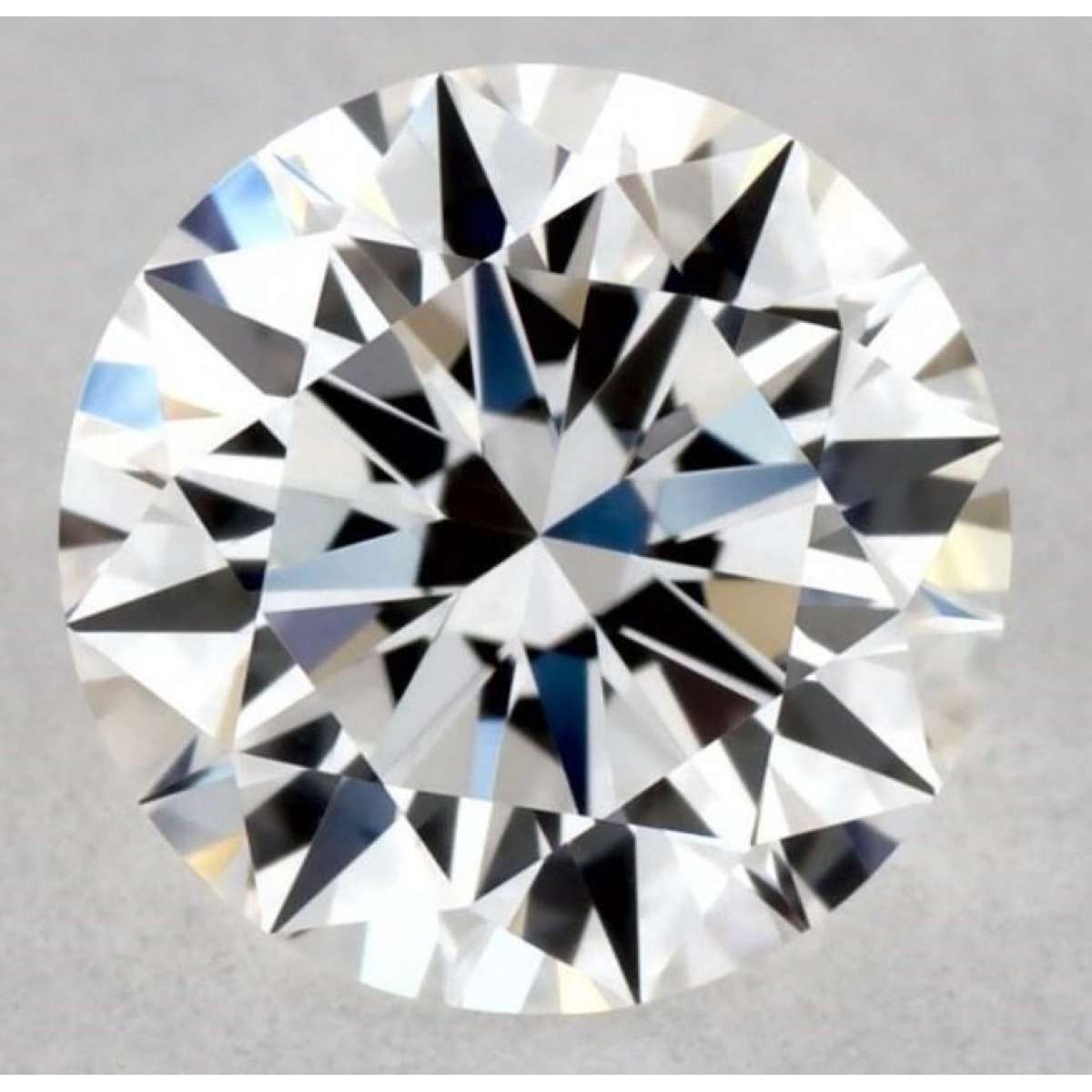 Certified Diamond GIA Carats 0.4 Color E Clarity VVS1  EX  EX  VG Fluorescence NON Brown No Green No Milky No EyeClean 100%