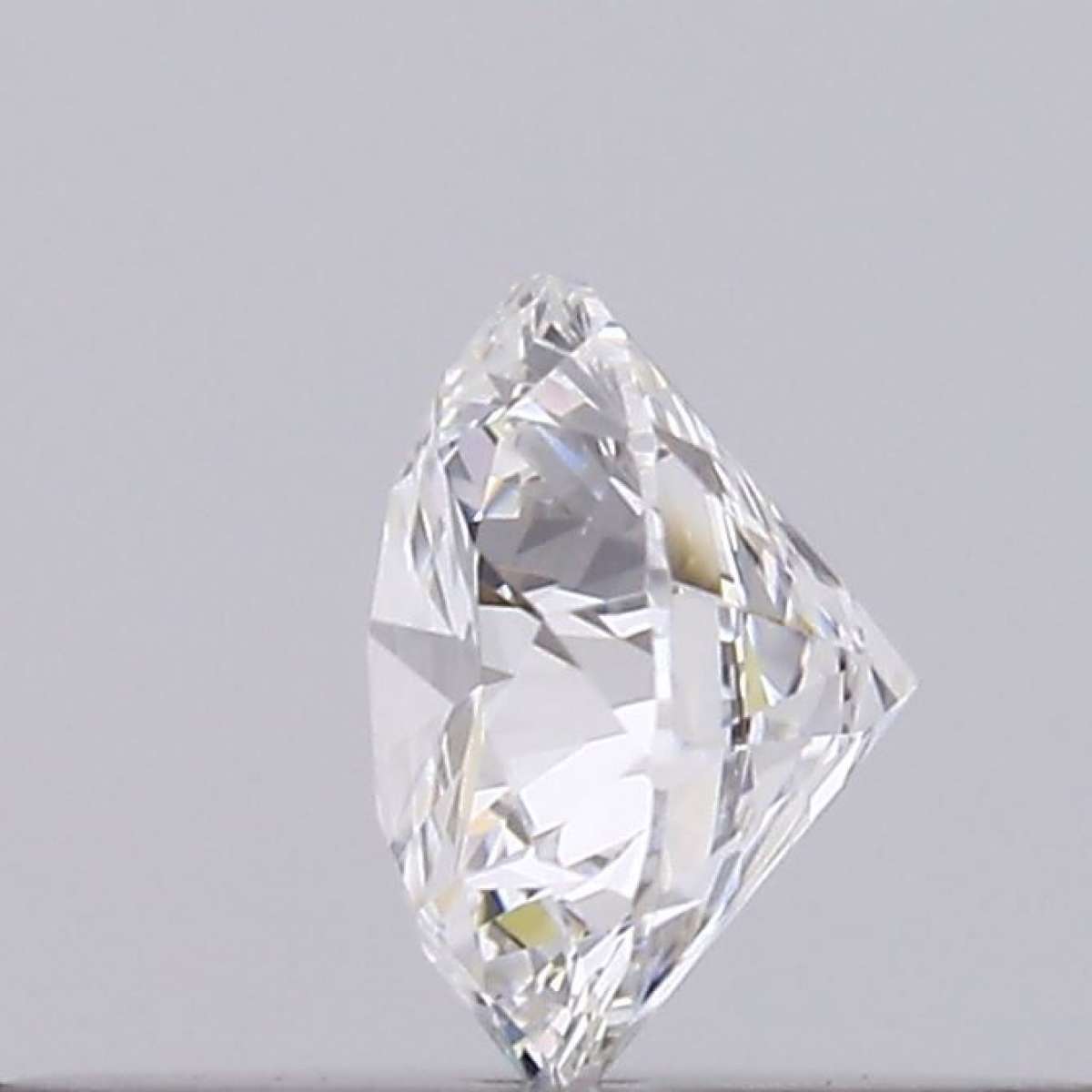 Certified Diamond GIA Carats 0.22 Color D Clarity VVS2  EX  EX  EX Fluorescence NON Brown No Green No Milky No EyeClean 100%