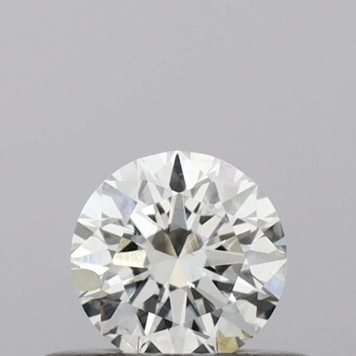 Certified Diamond IGI Carats 0.31 Color H Clarity SI2  EX  VG  VG Fluorescence NON Brown No Green No Milky No EyeClean 100%