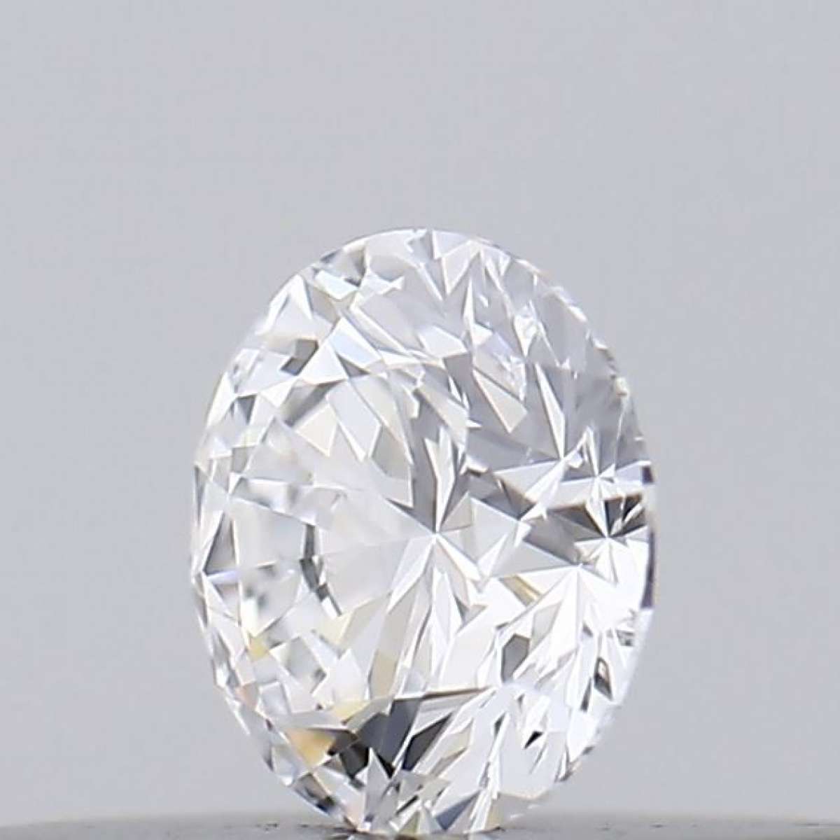 Certified Diamond GIA Carats 0.15 Color D Clarity VS2  EX  EX  EX Fluorescence NON Brown No Green No Milky No EyeClean 100%