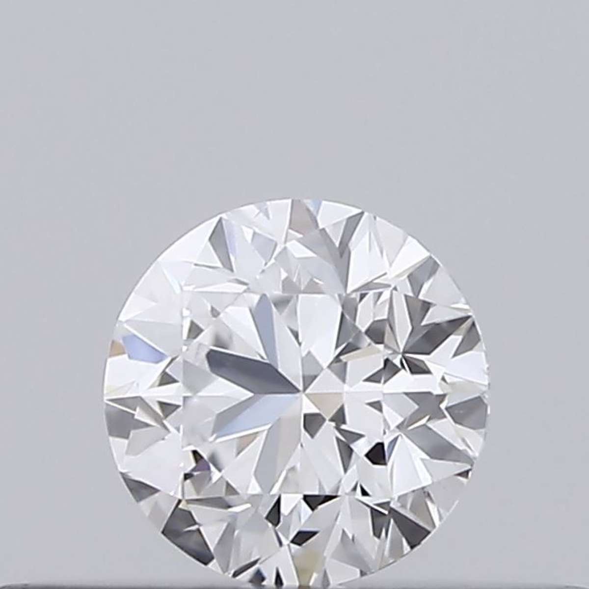 Certified Diamond GIA Carats 0.18 Color D Clarity VS2  VG  VG  EX Fluorescence NON Brown No Green No Milky No EyeClean 100%