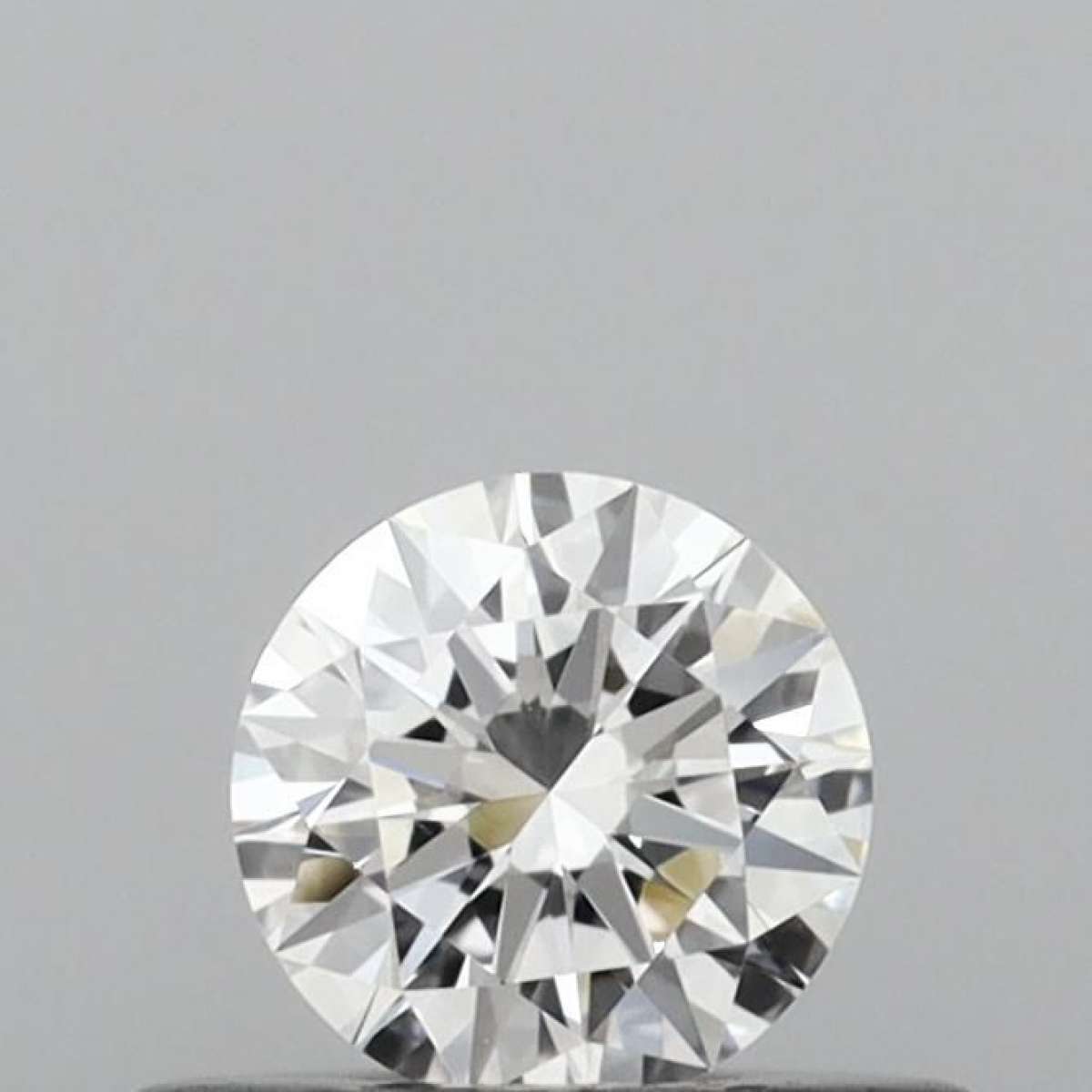 Certified Diamond GIA Carats 0.3 Color D Clarity VS1  EX  EX  EX Fluorescence NON Brown No Green No Milky No EyeClean 100%