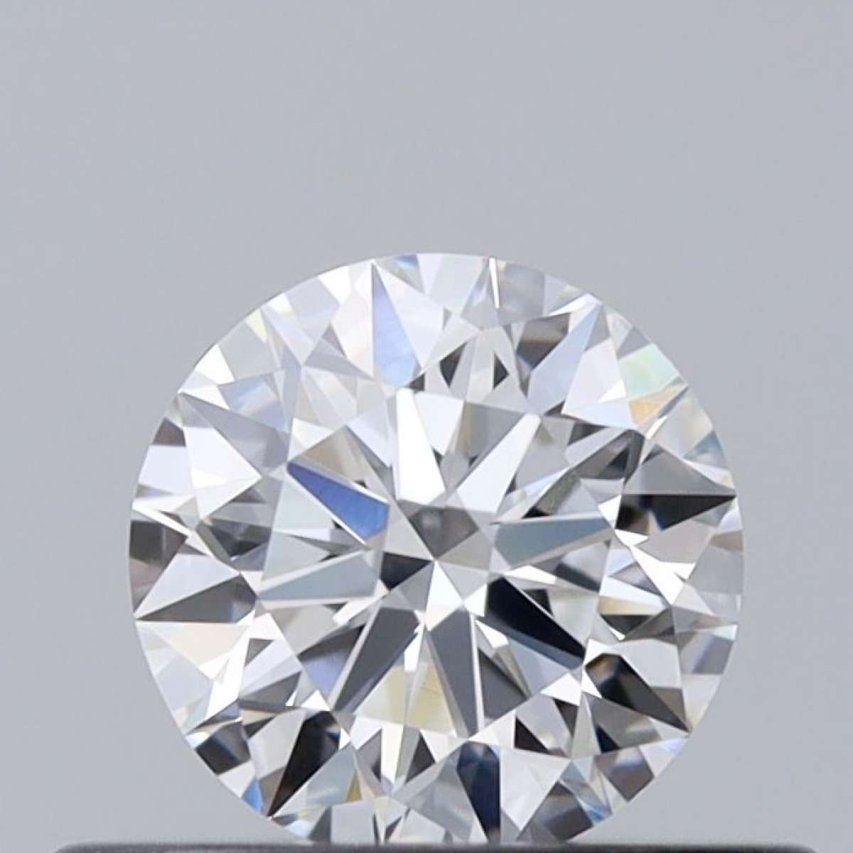 Certified Diamond GIA Carats 0.4 Color D Clarity VVS1  EX  VG  EX Fluorescence NON Brown No Green No Milky No EyeClean 100%