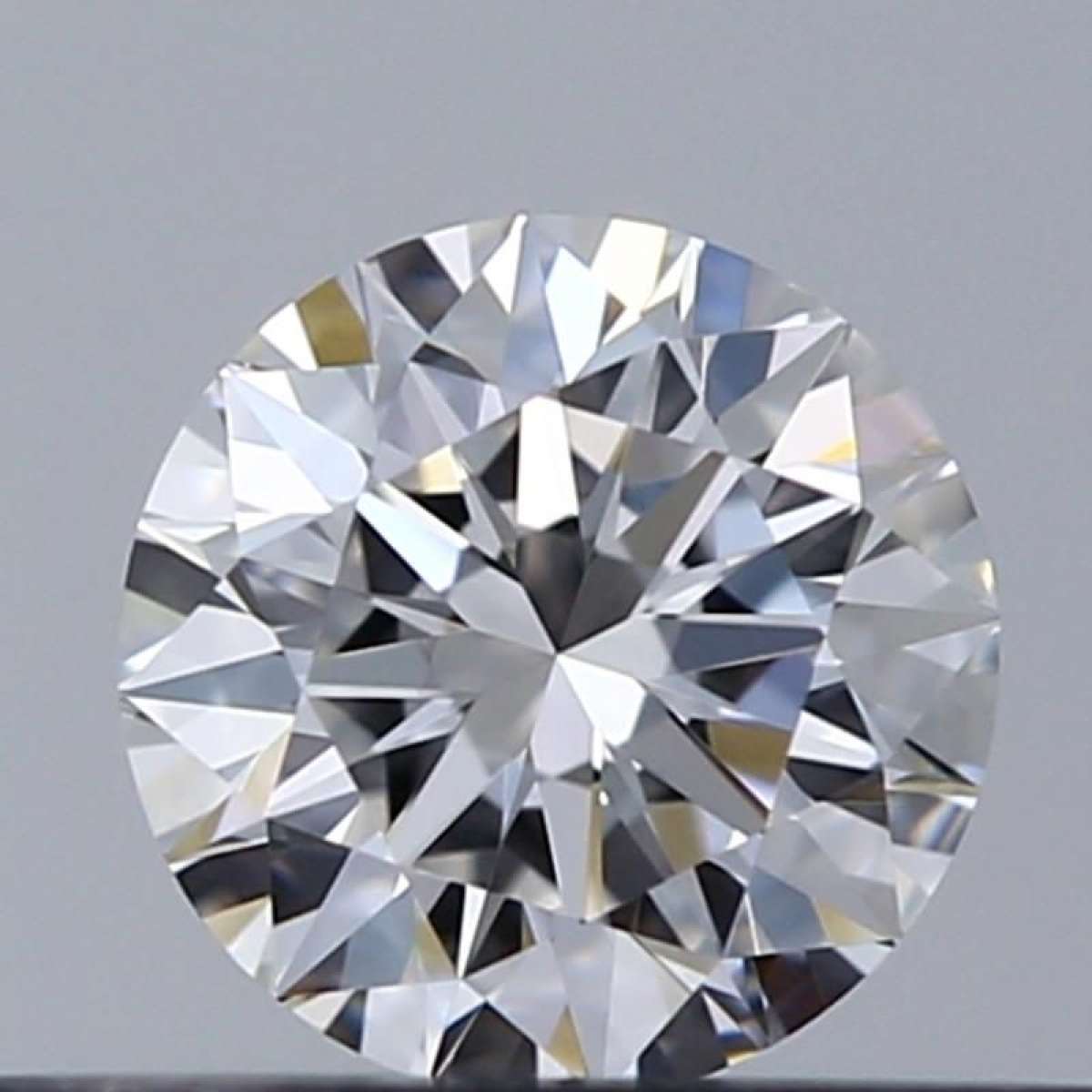 Certified Diamond GIA Carats 0.3 Color E Clarity VVS1  EX  EX  EX Fluorescence FNT Brown No Green No Milky No EyeClean 100%