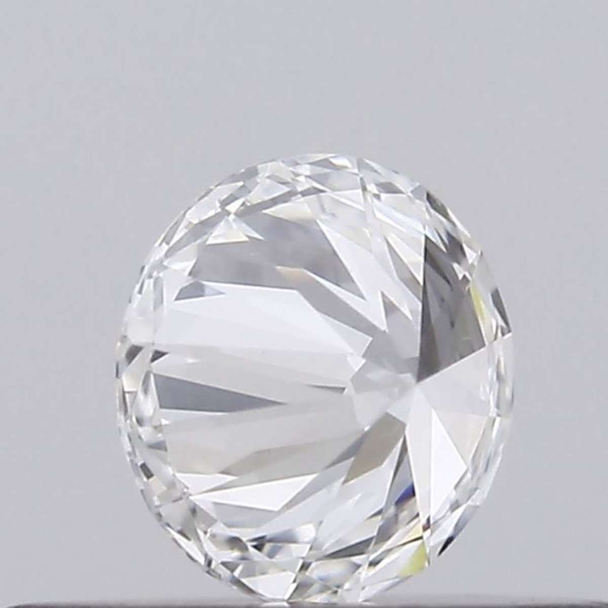 Certified Diamond GIA Carats 0.25 Color E Clarity SI2  EX  EX  EX Fluorescence NON Brown No Green No Milky No EyeClean 100%