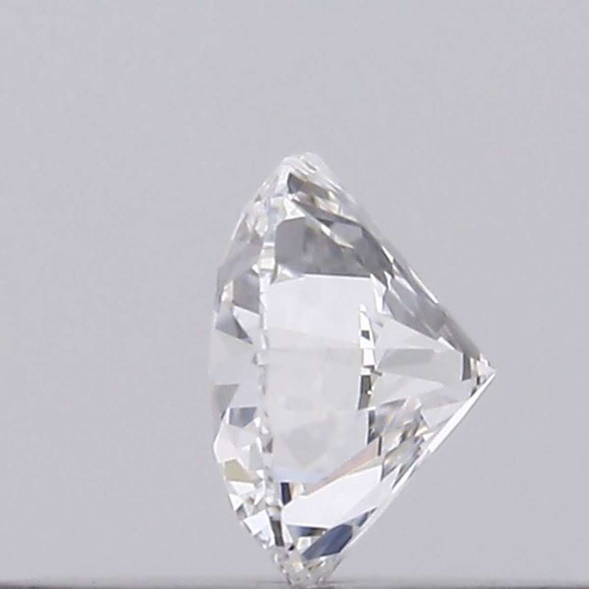 Certified Diamond GIA Carats 0.18 Color D Clarity VS1  EX  EX  EX Fluorescence NON Brown No Green No Milky No EyeClean 100%