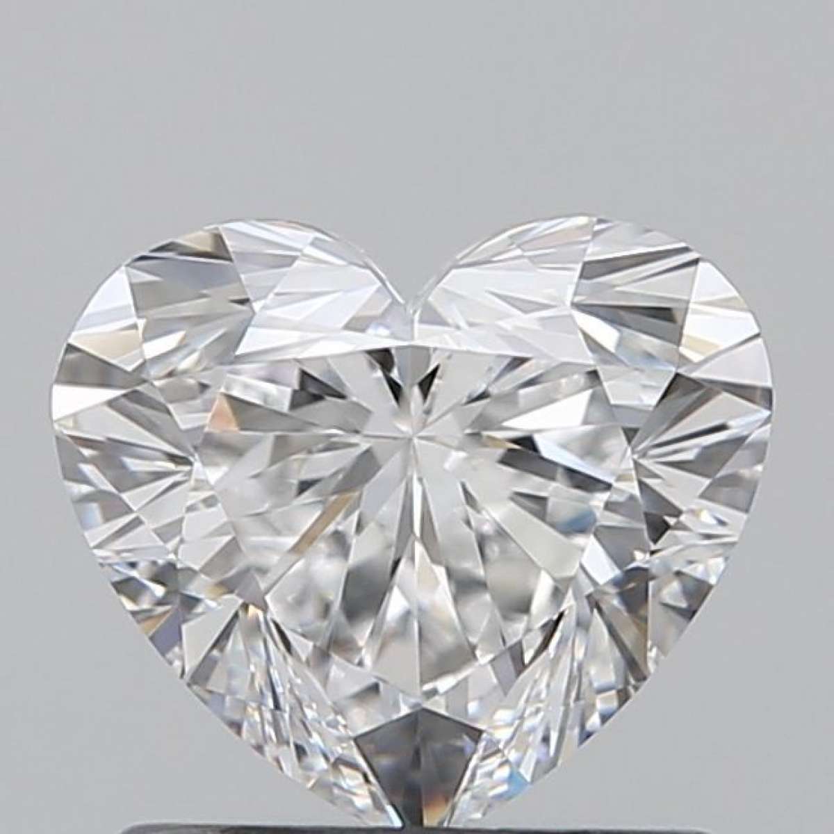 Certified Diamond GIA Carats 0.9 Color D Clarity VVS1  -  EX  EX Fluorescence NON Brown No Green No Milky No EyeClean 100%