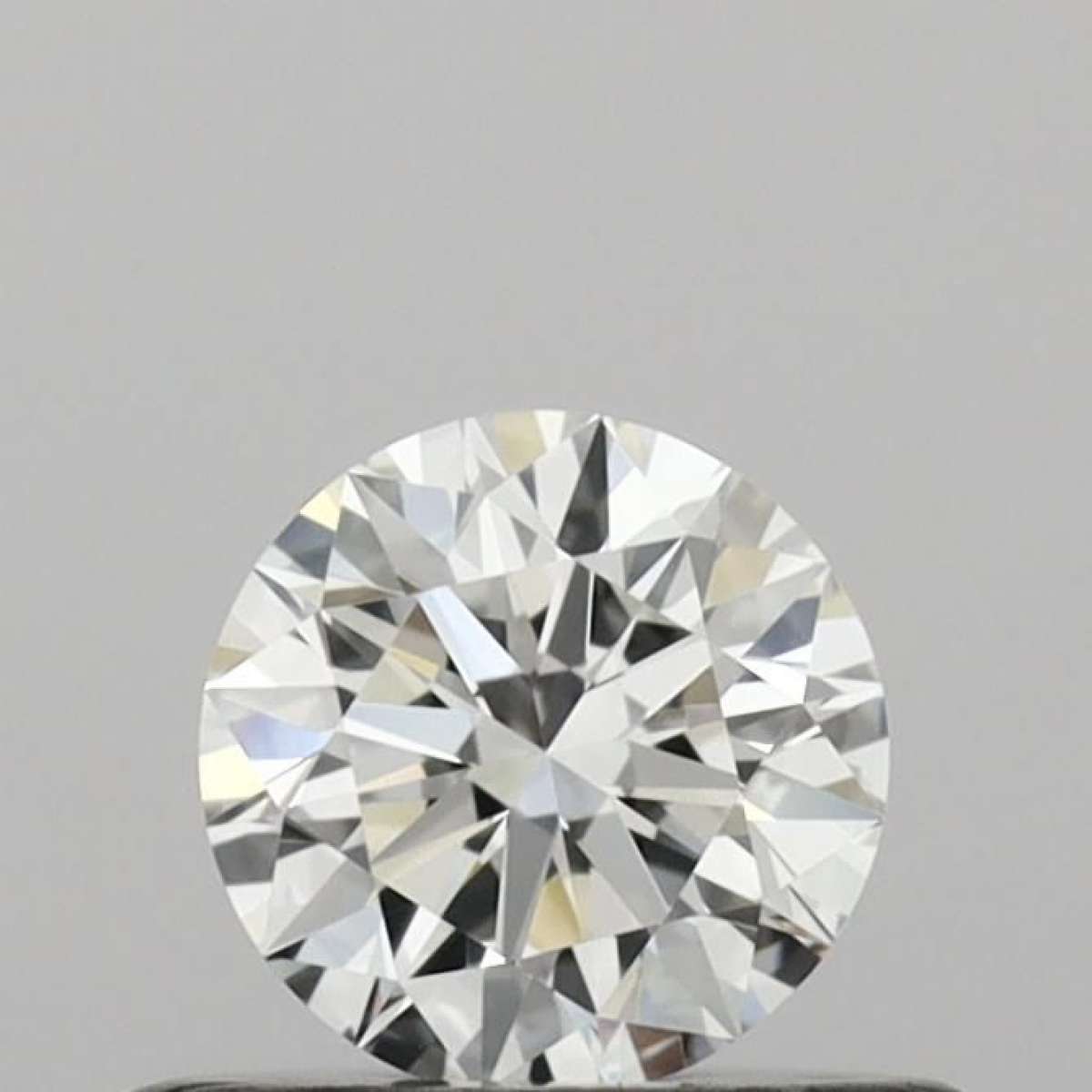 Certified Diamond GIA Carats 0.4 Color F Clarity VVS2  EX  EX  EX Fluorescence NON Brown No Green No Milky No EyeClean 100%