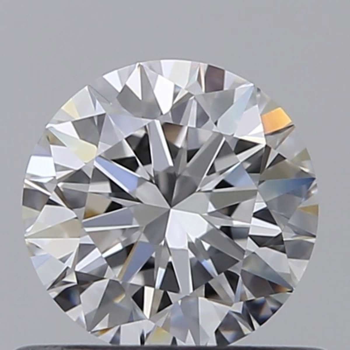 Certified Diamond GIA Carats 0.55 Color E Clarity VVS1  EX  EX  EX Fluorescence NON Brown No Green No Milky No EyeClean 100%