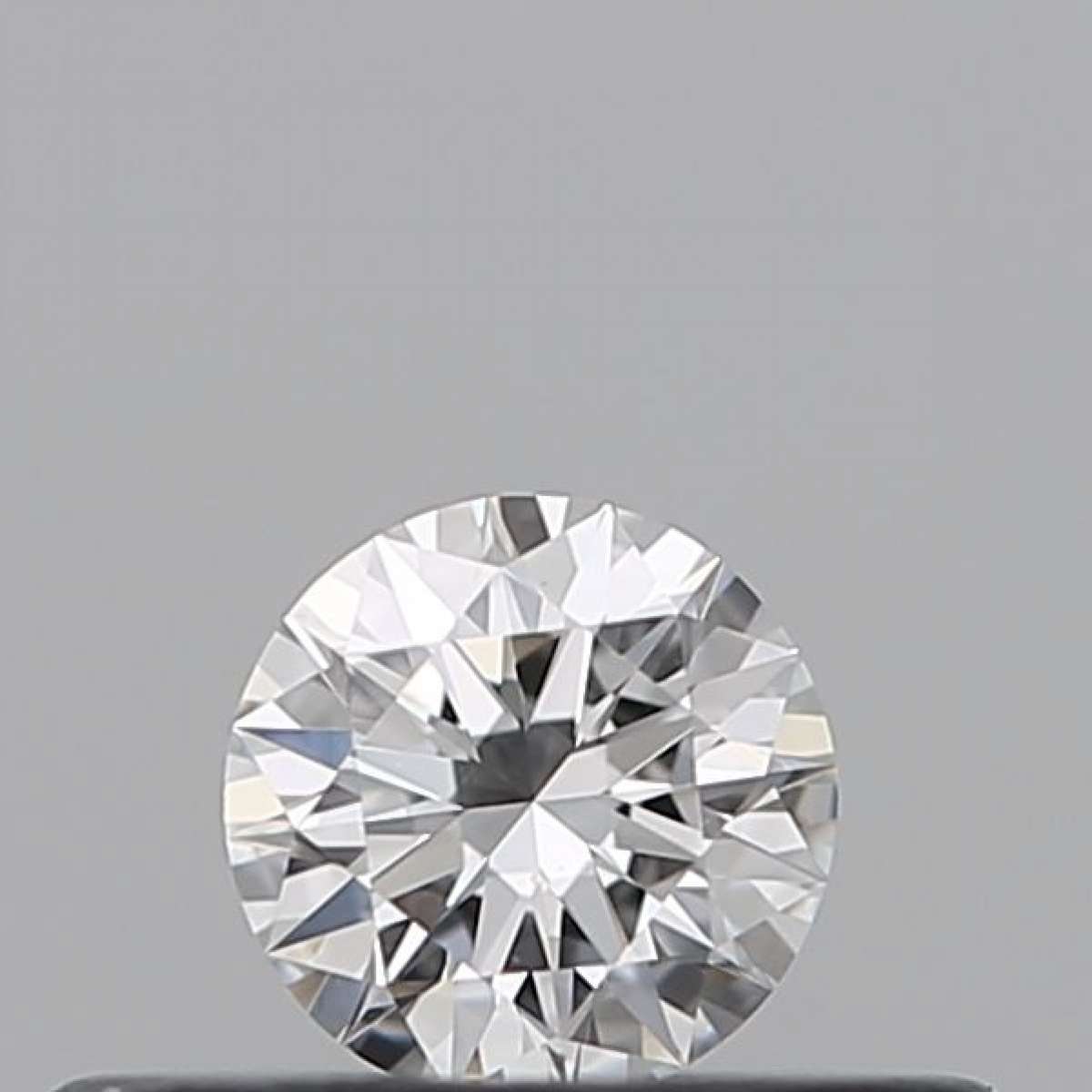 Certified Diamond GIA Carats 0.19 Color D Clarity VVS2  EX  VG  EX Fluorescence NON Brown No Green No Milky No EyeClean 100%