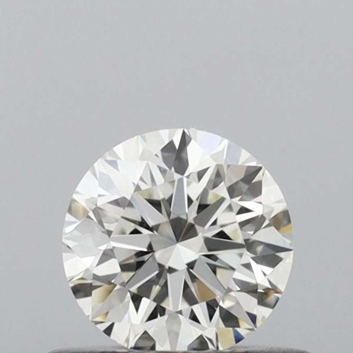 Certified Diamond IGI Carats 0.4 Color H Clarity IF  EX  EX  EX Fluorescence NON Brown No Green No Milky No EyeClean 100%