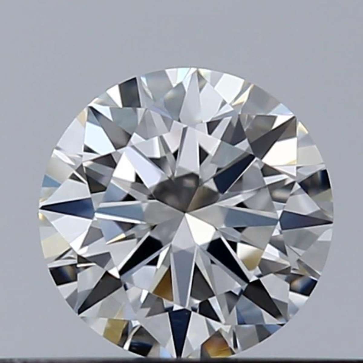 Certified Diamond GIA Carats 0.3 Color F Clarity VVS2  EX  VG  VG Fluorescence NON Brown No Green No Milky No EyeClean 100%