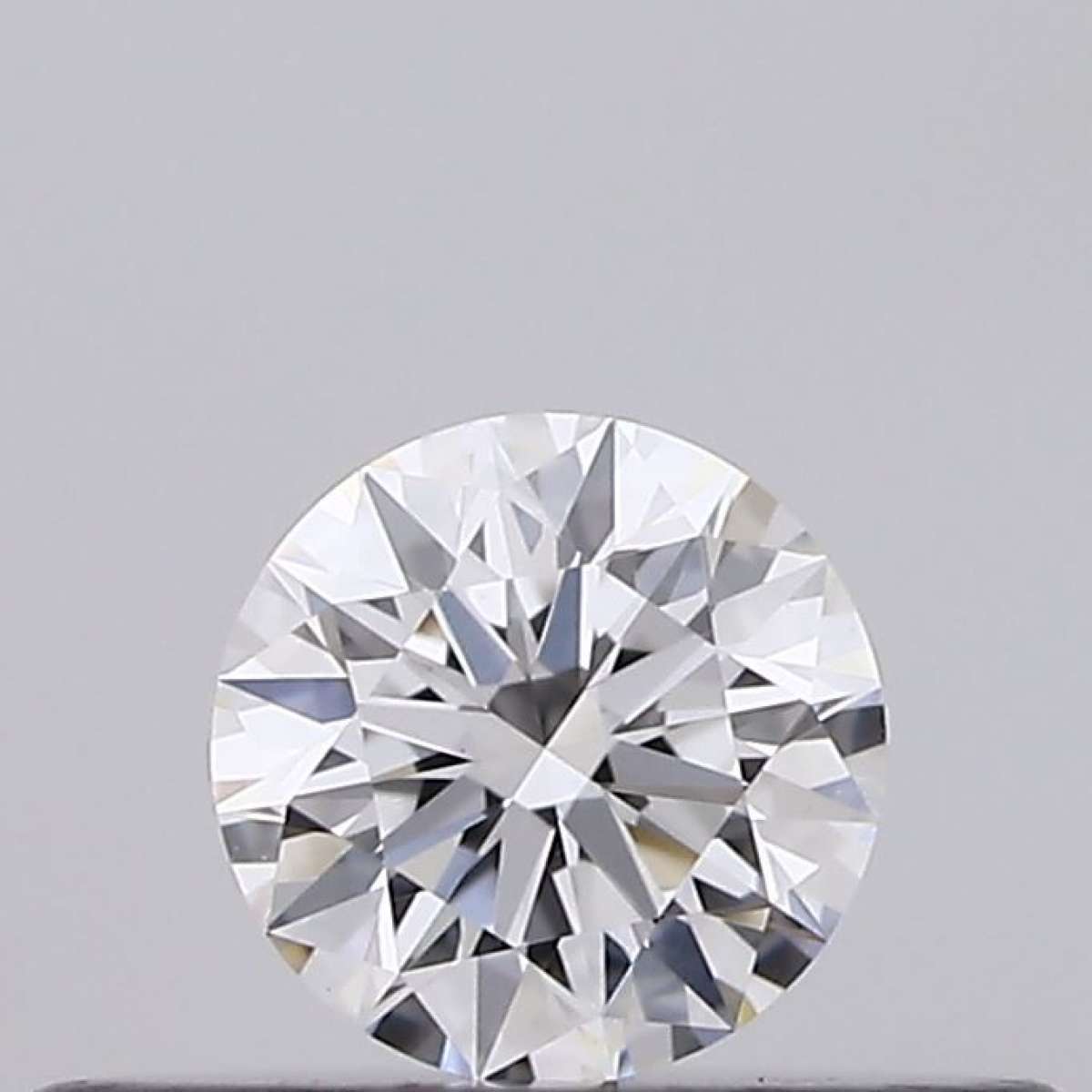 Certified Diamond GIA Carats 0.18 Color D Clarity VVS2  EX  VG  EX Fluorescence NON Brown No Green No Milky No EyeClean 100%