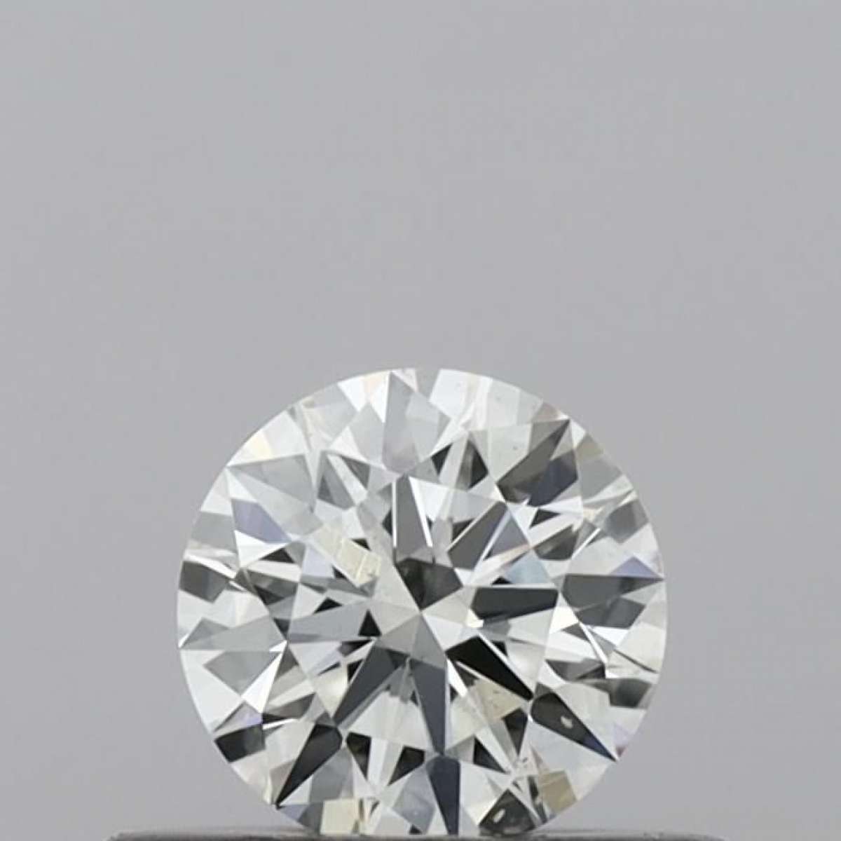 Certified Diamond IGI Carats 0.33 Color E Clarity VS2  EX  EX  EX Fluorescence FNT Brown No Green No Milky No EyeClean 100%