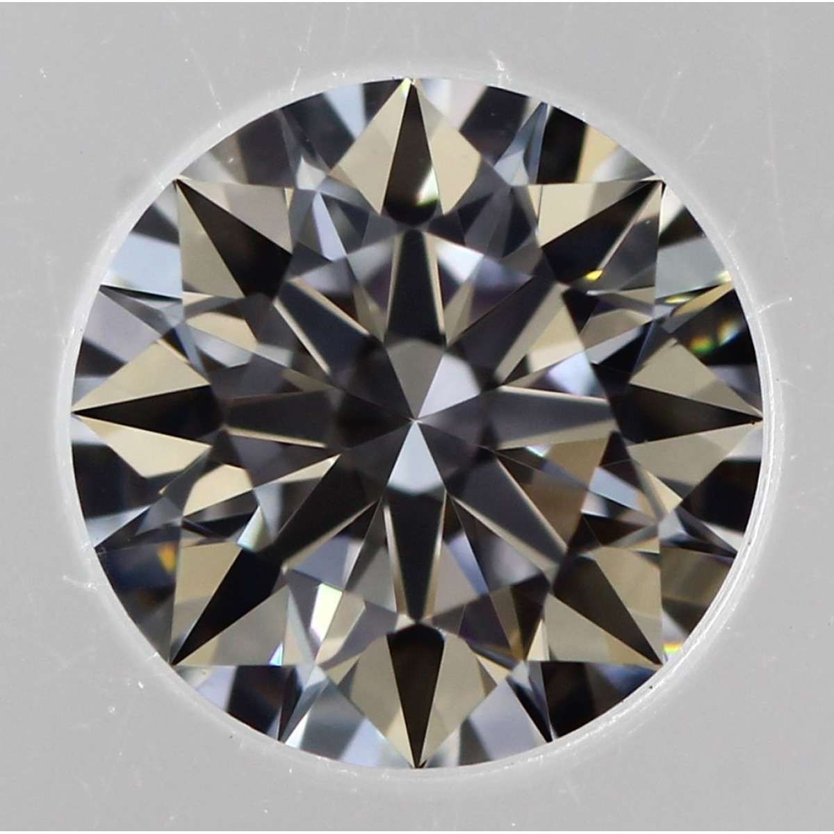 Certified Diamond GIA Carats 0.18 Color E Clarity VVS1  EX  EX  EX Fluorescence NON Brown No Green No Milky No EyeClean 100%