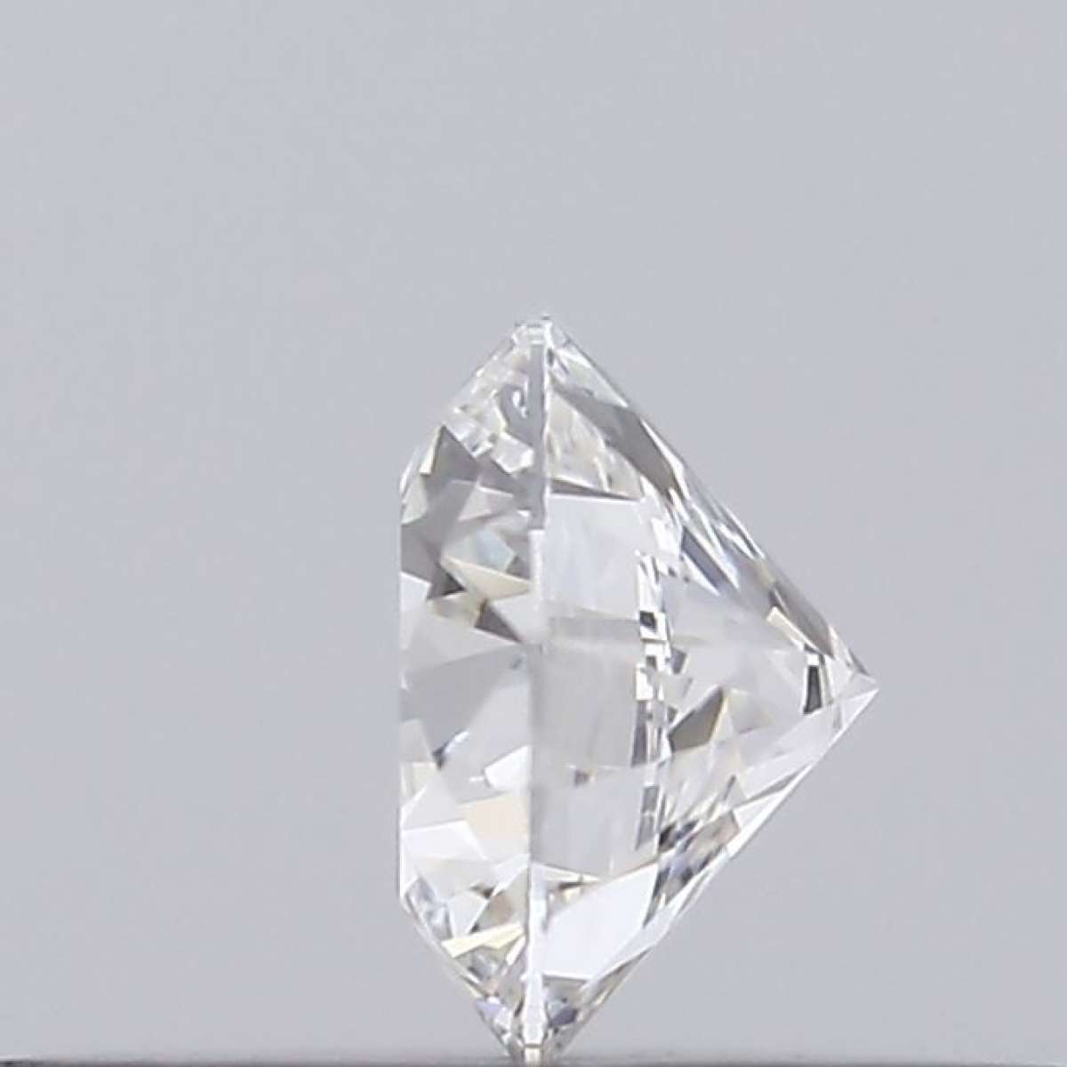 Certified Diamond GIA Carats 0.21 Color E Clarity VS2  EX  EX  EX Fluorescence NON Brown No Green No Milky No EyeClean 100%