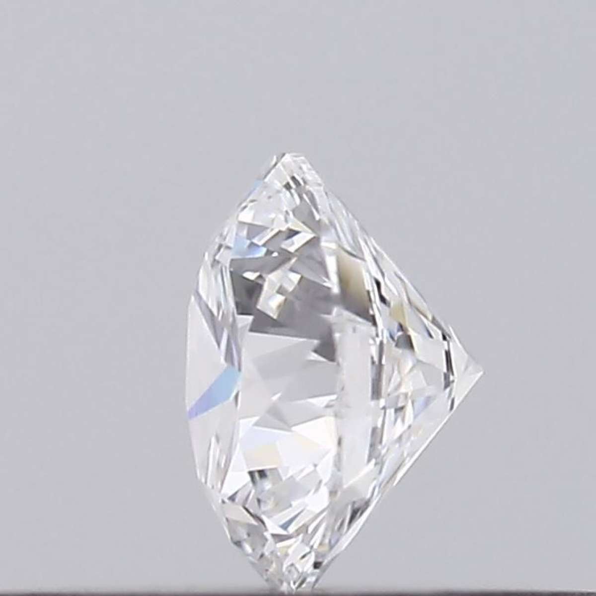 Certified Diamond GIA Carats 0.22 Color D Clarity VVS2  EX  EX  EX Fluorescence NON Brown No Green No Milky No EyeClean 100%