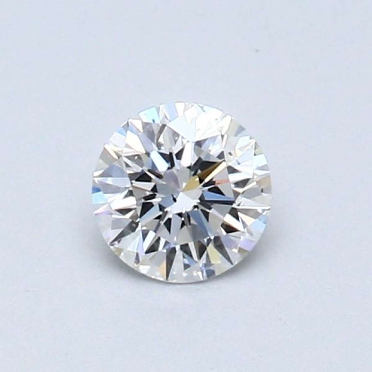 Certified Diamond GIA Carats 0.39 Color E Clarity VS2  VG  EX  VG Fluorescence FNT Brown No Green No Milky No EyeClean 100%