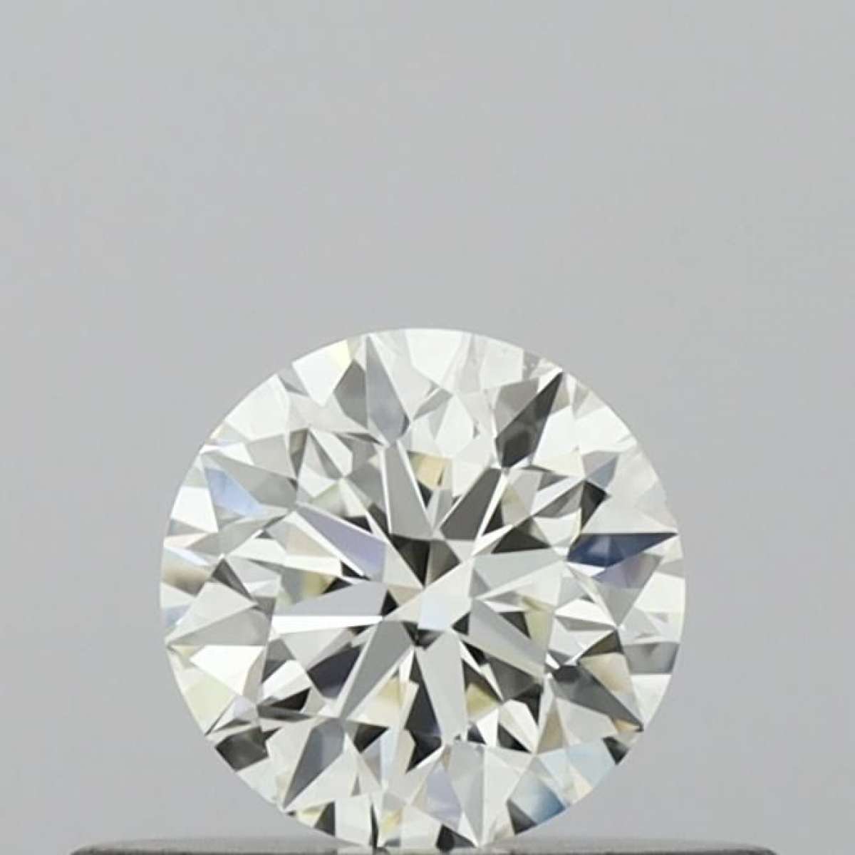 Certified Diamond IGI Carats 0.33 Color H Clarity IF  EX  EX  EX Fluorescence NON Brown No Green No Milky No EyeClean 100%