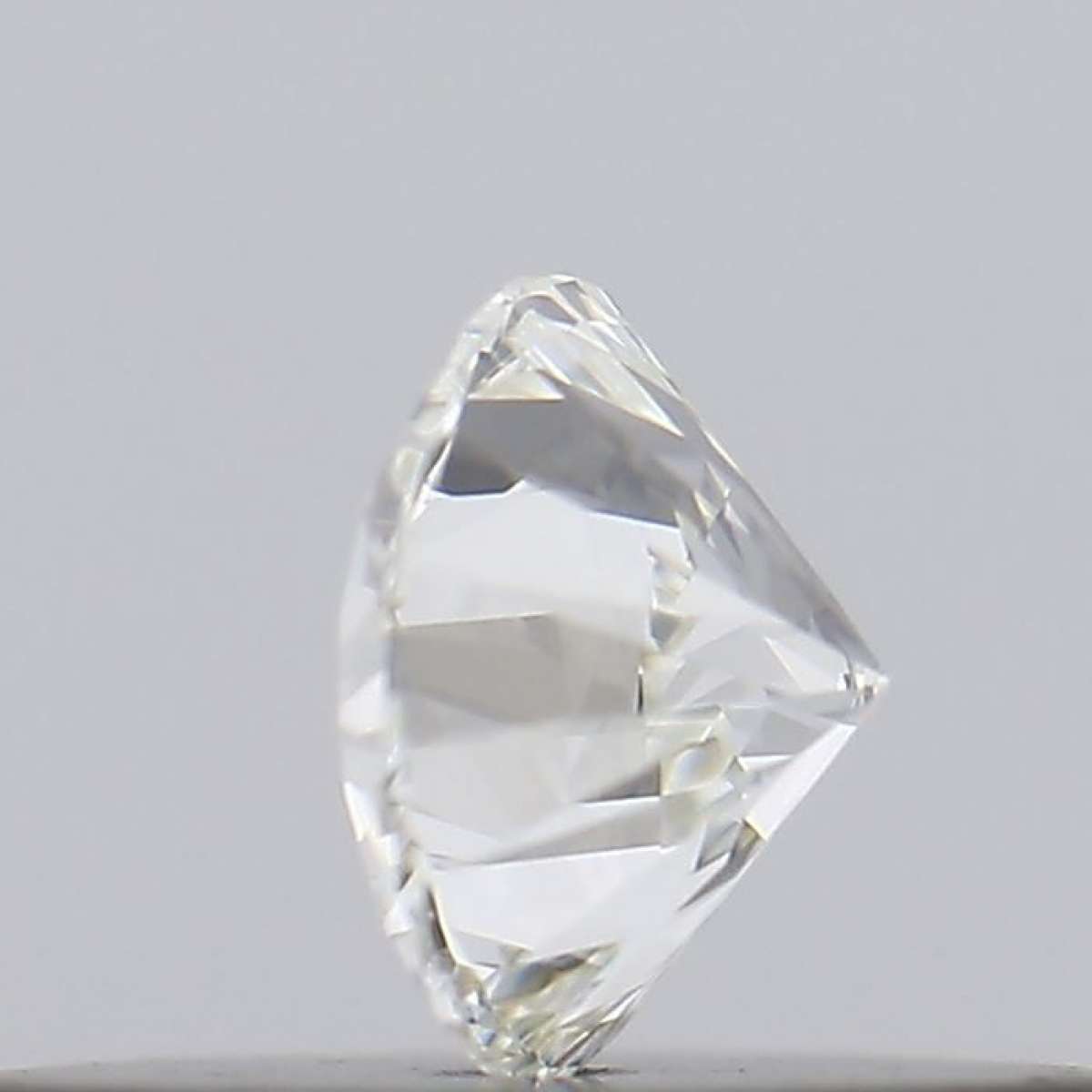 Certified Diamond GIA Carats 0.19 Color H Clarity VS1  EX  EX  EX Fluorescence FNT Brown No Green No Milky No EyeClean 100%