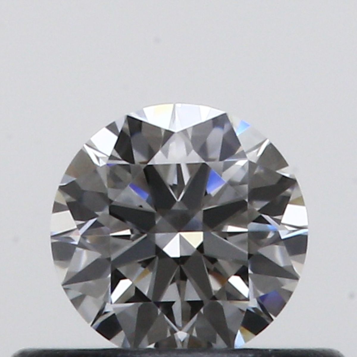 Certified Diamond GIA Carats 0.32 Color D Clarity VVS1  EX  EX  EX Fluorescence NON Brown No Green No Milky No EyeClean 100%