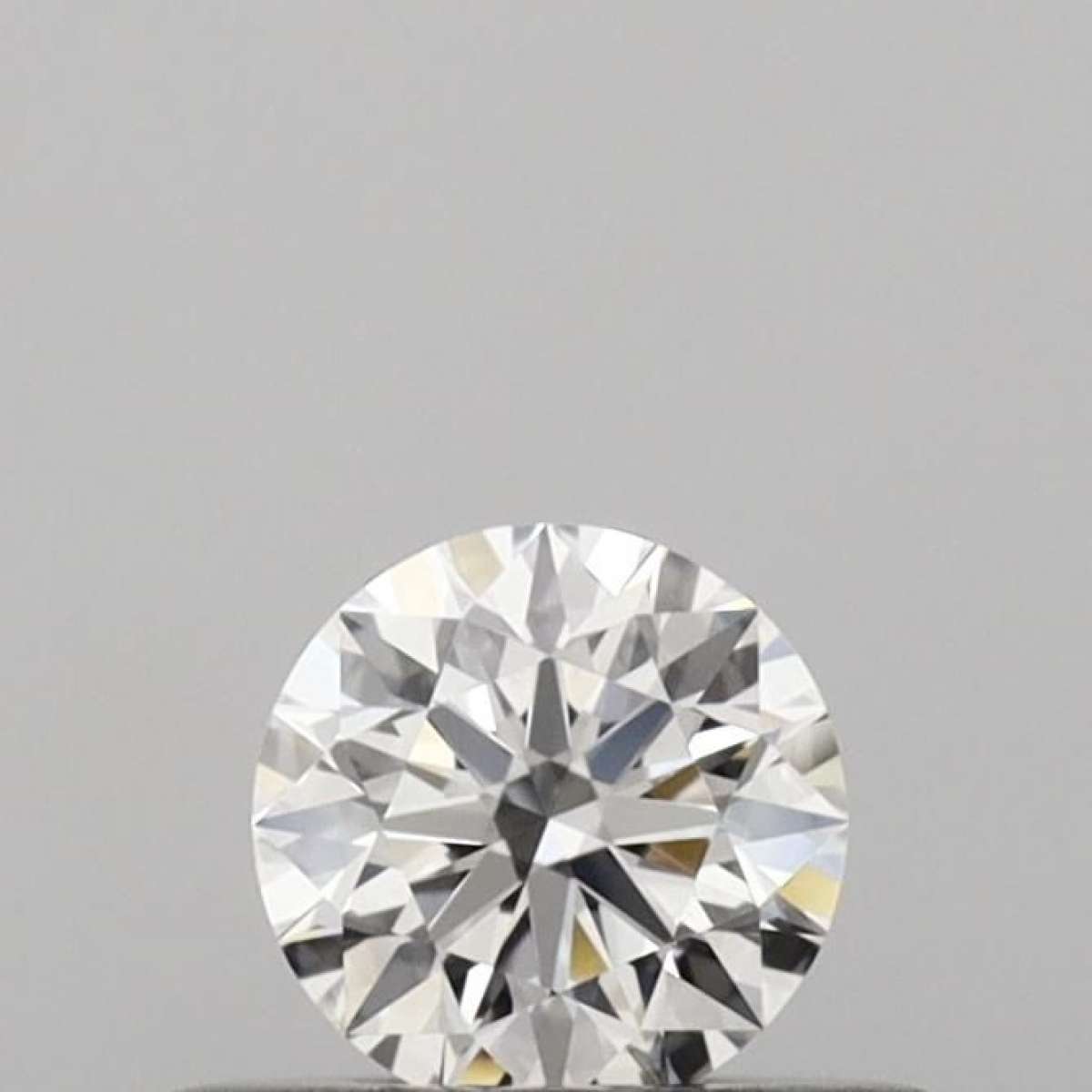 Certified Diamond GIA Carats 0.31 Color D Clarity IF  EX  EX  EX Fluorescence NON Brown No Green No Milky No EyeClean 100%