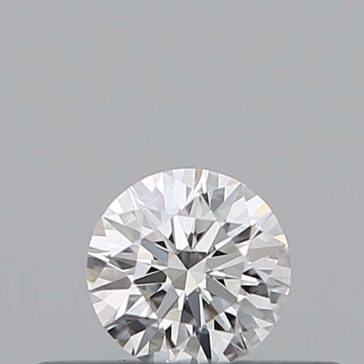 Certified Diamond GIA Carats 0.19 Color E Clarity VVS1  EX  EX  EX Fluorescence NON Brown No Green No Milky No EyeClean 100%