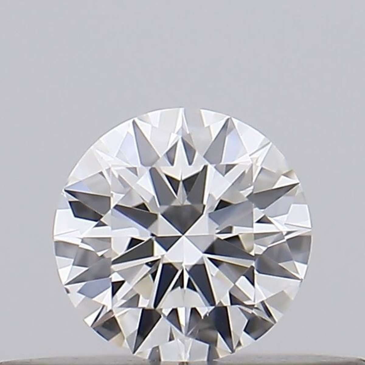 Certified Diamond GIA Carats 0.18 Color E Clarity VVS1  EX  EX  EX Fluorescence NON Brown No Green No Milky No EyeClean 100%