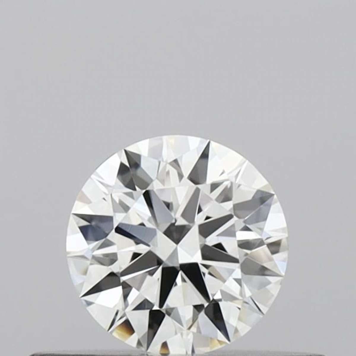 Certified Diamond GIA Carats 0.31 Color G Clarity IF  EX  EX  EX Fluorescence NON Brown No Green No Milky No EyeClean 100%