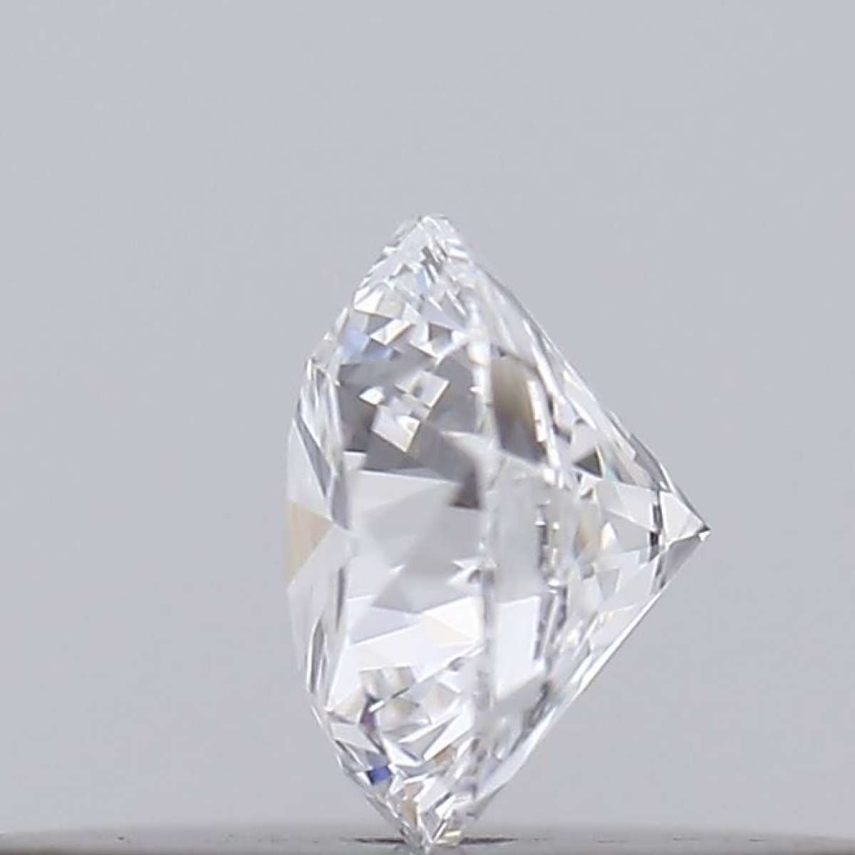 Certified Diamond GIA Carats 0.17 Color D Clarity VS1  EX  EX  EX Fluorescence NON Brown No Green No Milky No EyeClean 100%