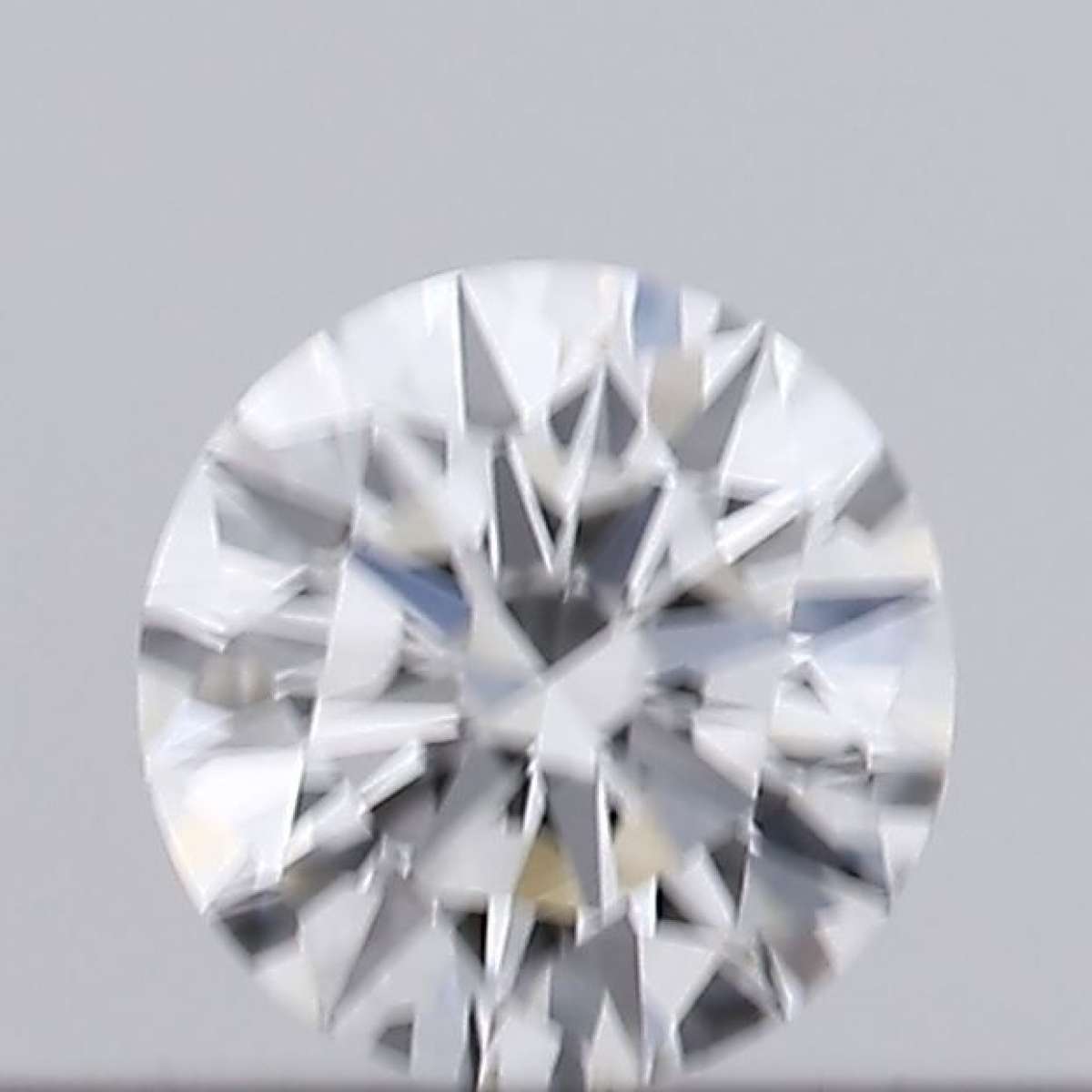 Certified Diamond GIA Carats 0.19 Color F Clarity VVS2  EX  EX  EX Fluorescence NON Brown No Green No Milky No EyeClean 100%